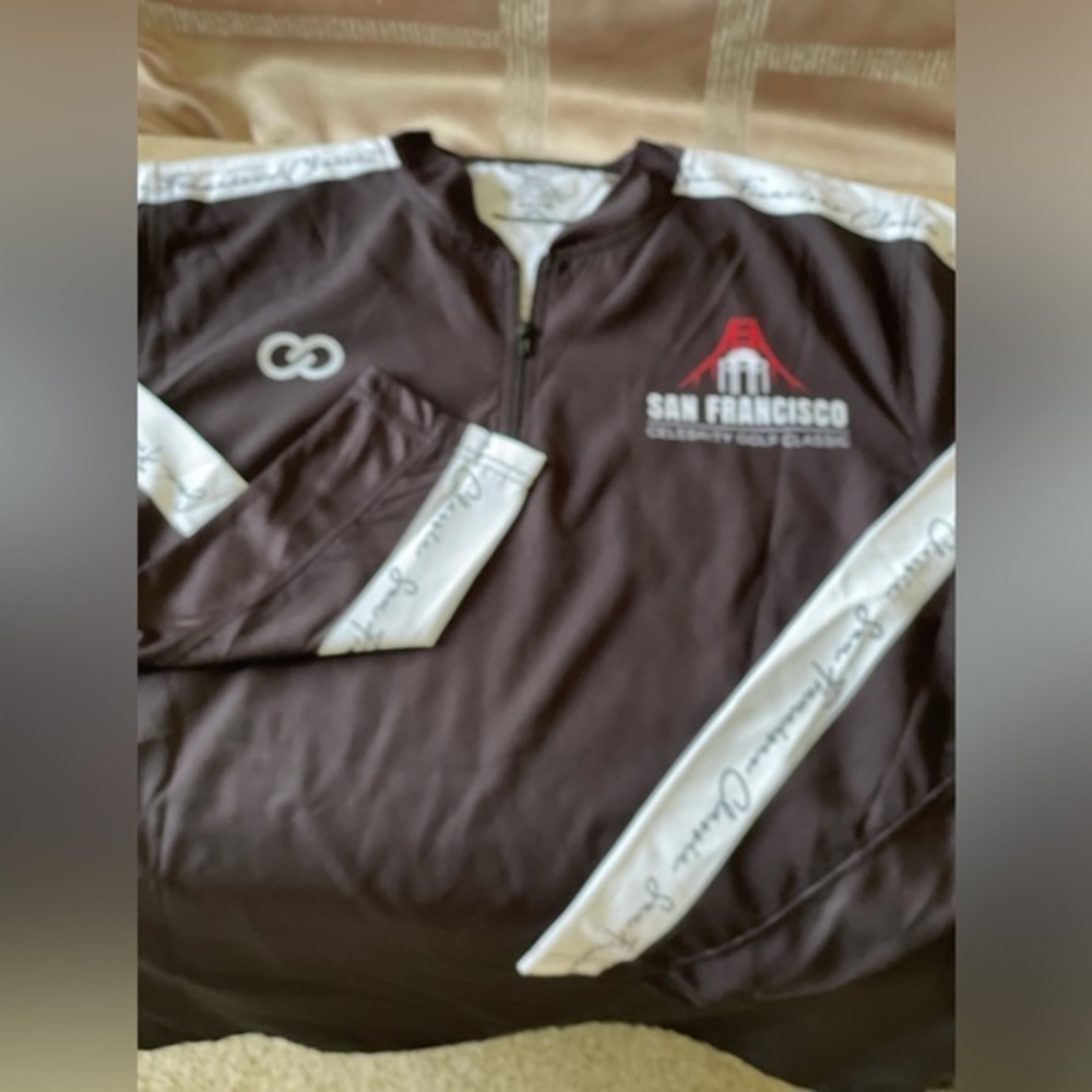 Men’s Large custom golf shirt by wooter apparel
